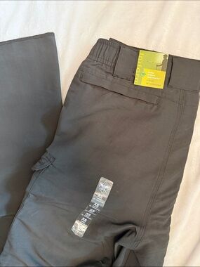 NWT Venturing Scout Women Switchback Pants Size XS